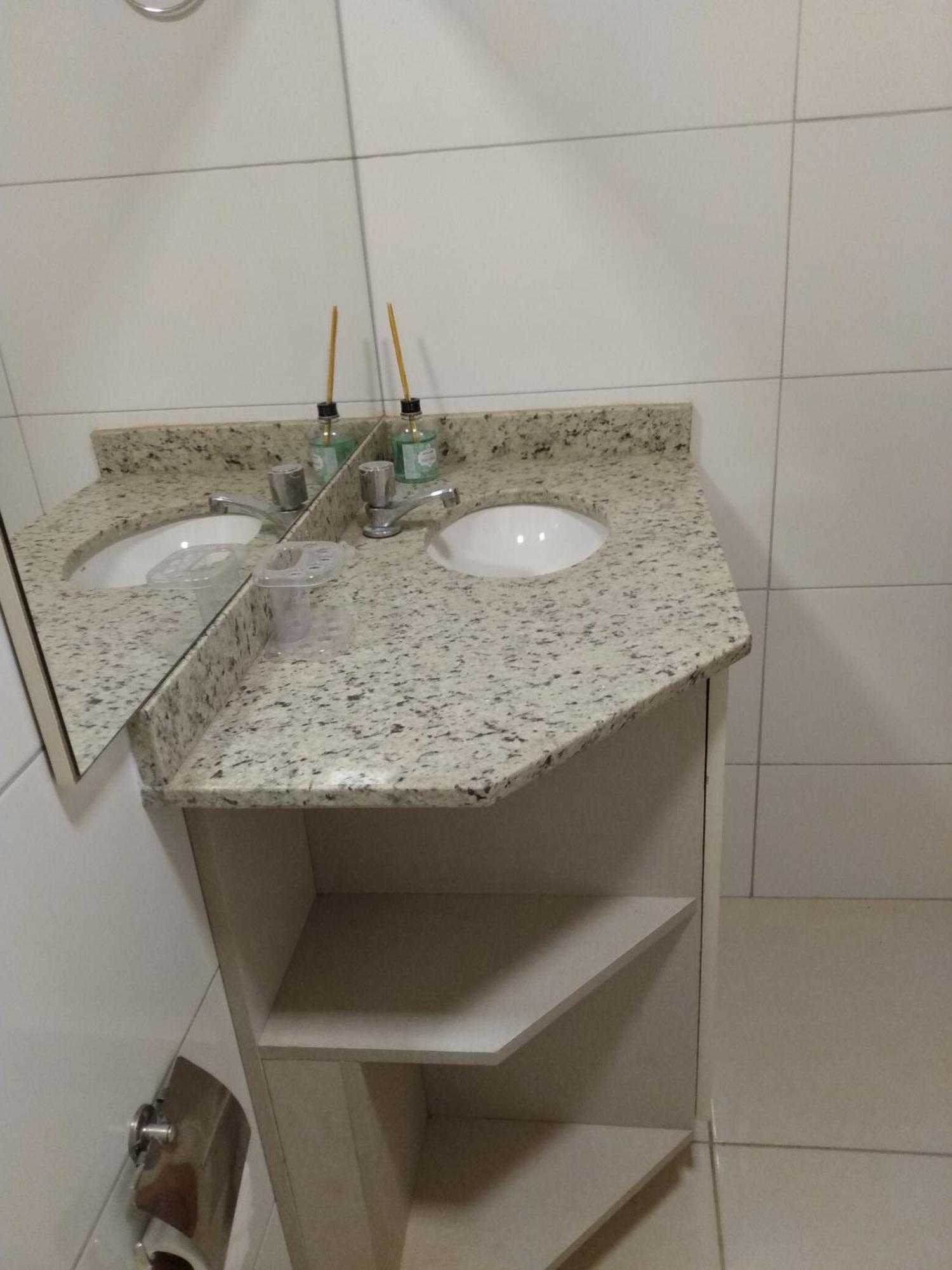 Casa Aconchegante Ou Suites Privativas Canela Rum bild
